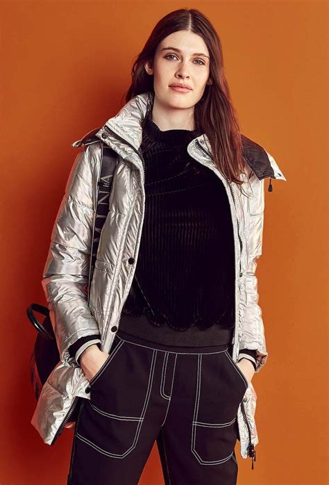 Colección Otoño Invierno 2020 para mujer de 